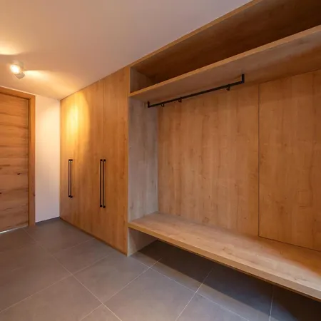 Apartment House Natura Savica *